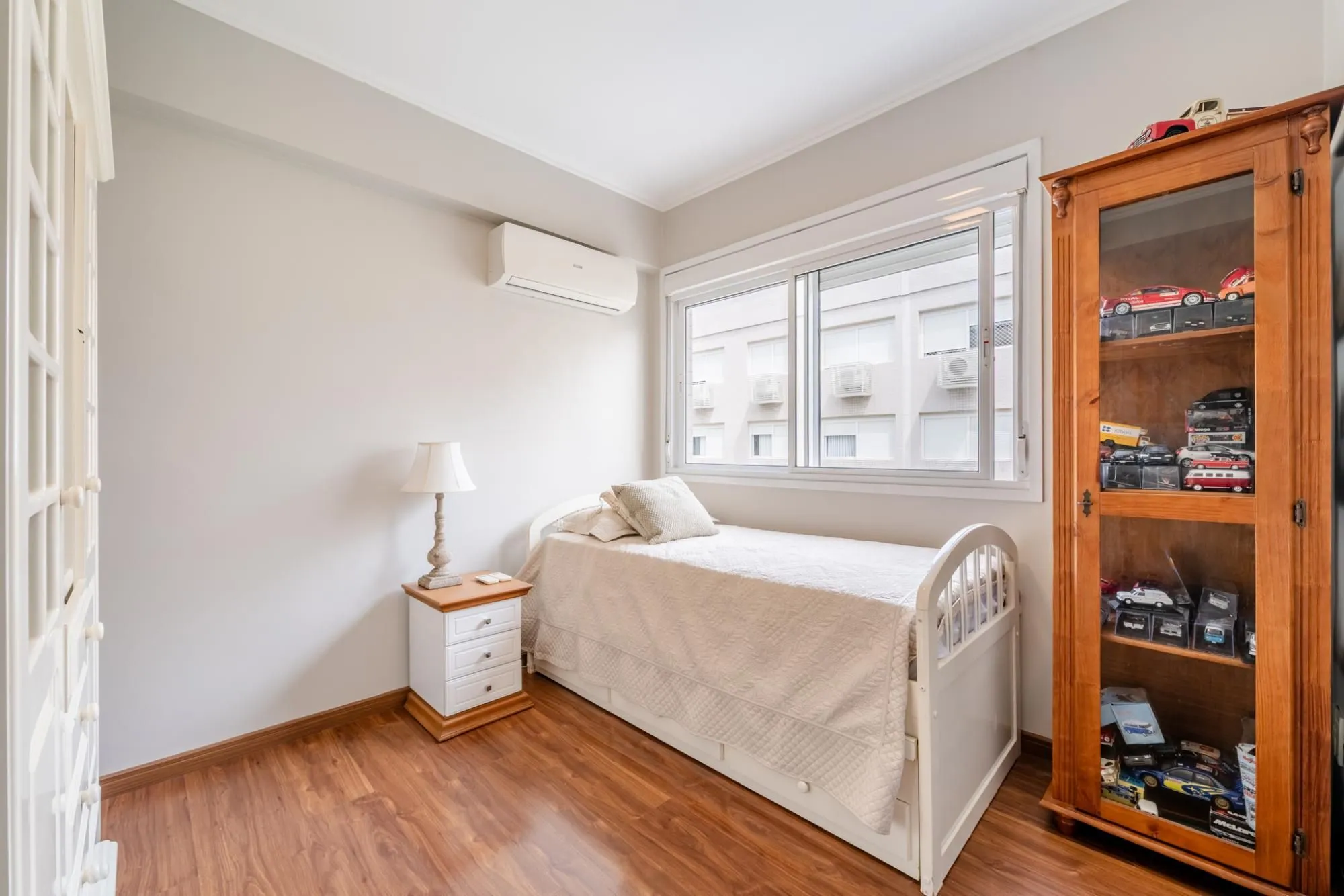 Imagem Apartamento, 3 Dormitórios, 2 Suítes, 4 Vagas, 134 m², Bairro Vila Jardim
