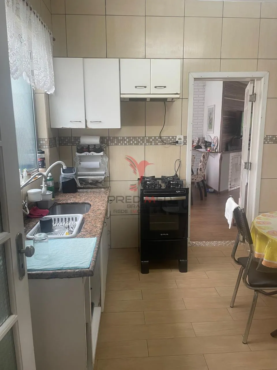 Imagem CASA A UMA QUADRA DA DOM JOAQUIM, pronta para moradia, toda reformada, é só se mudar