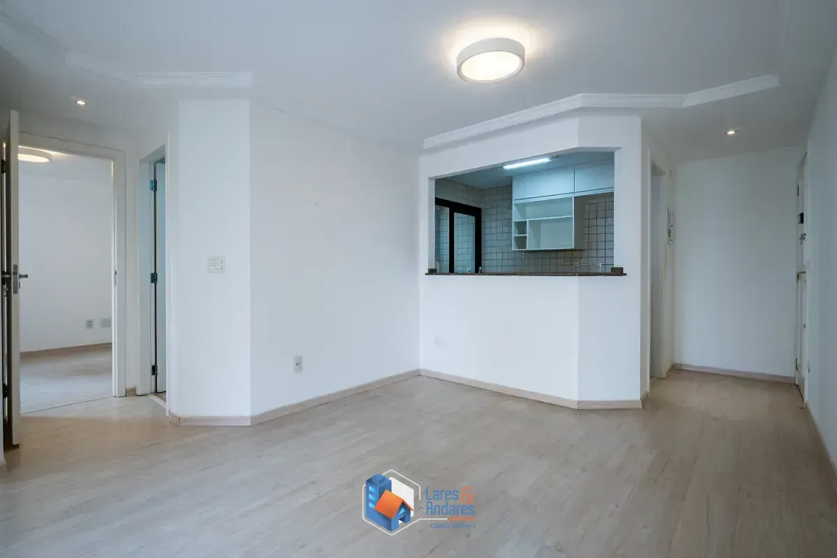 Imagem Apartamento para venda em Moema com 2 quartos, sendo 1 suíte, 56m²