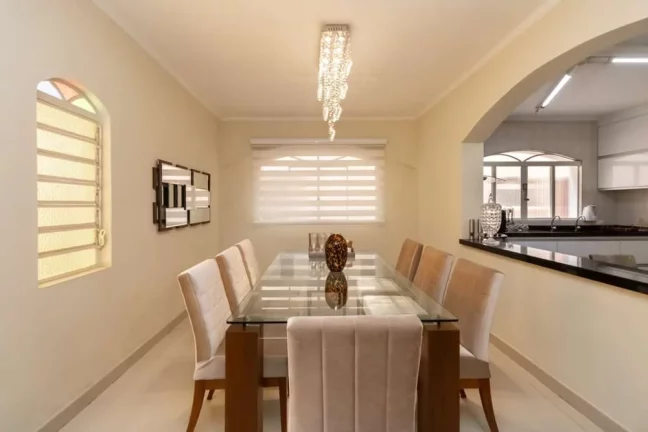 Imagem Excelente Casa à venda com 3 suítes, 4 vagas de garagem, salão de festas e área gourmet por R$1460.000-Jd Marisa-SP