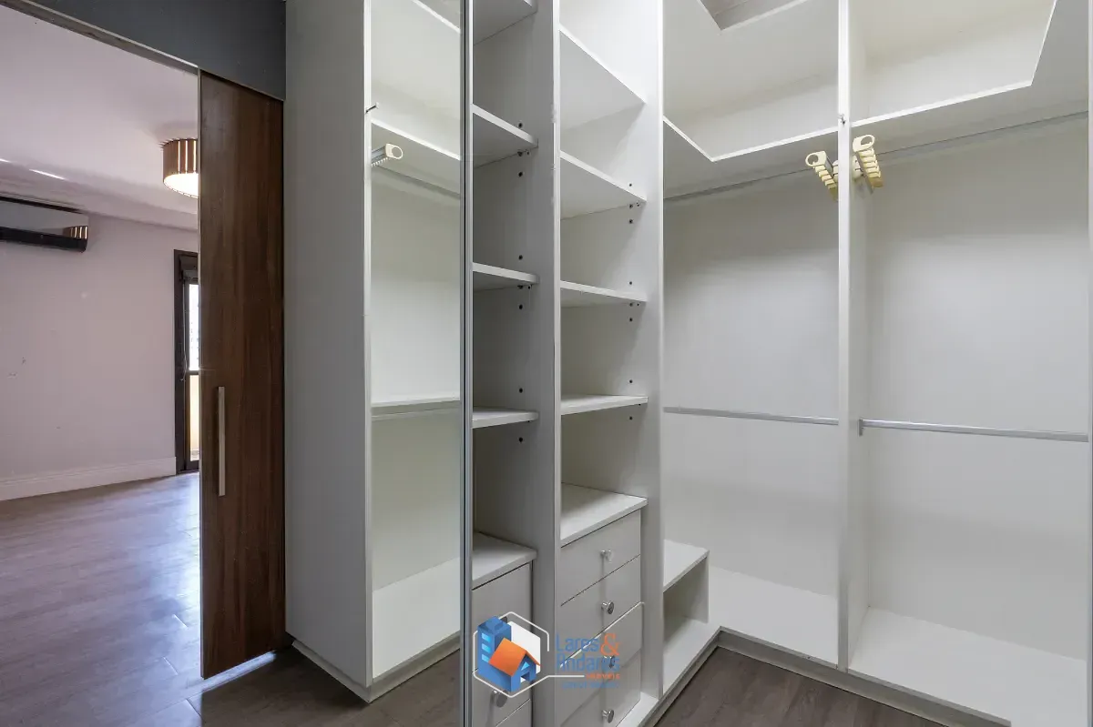 Imagem Apartamento para venda em Vila Suzana com 3 quartos, sendo 3 suítes, 220m²