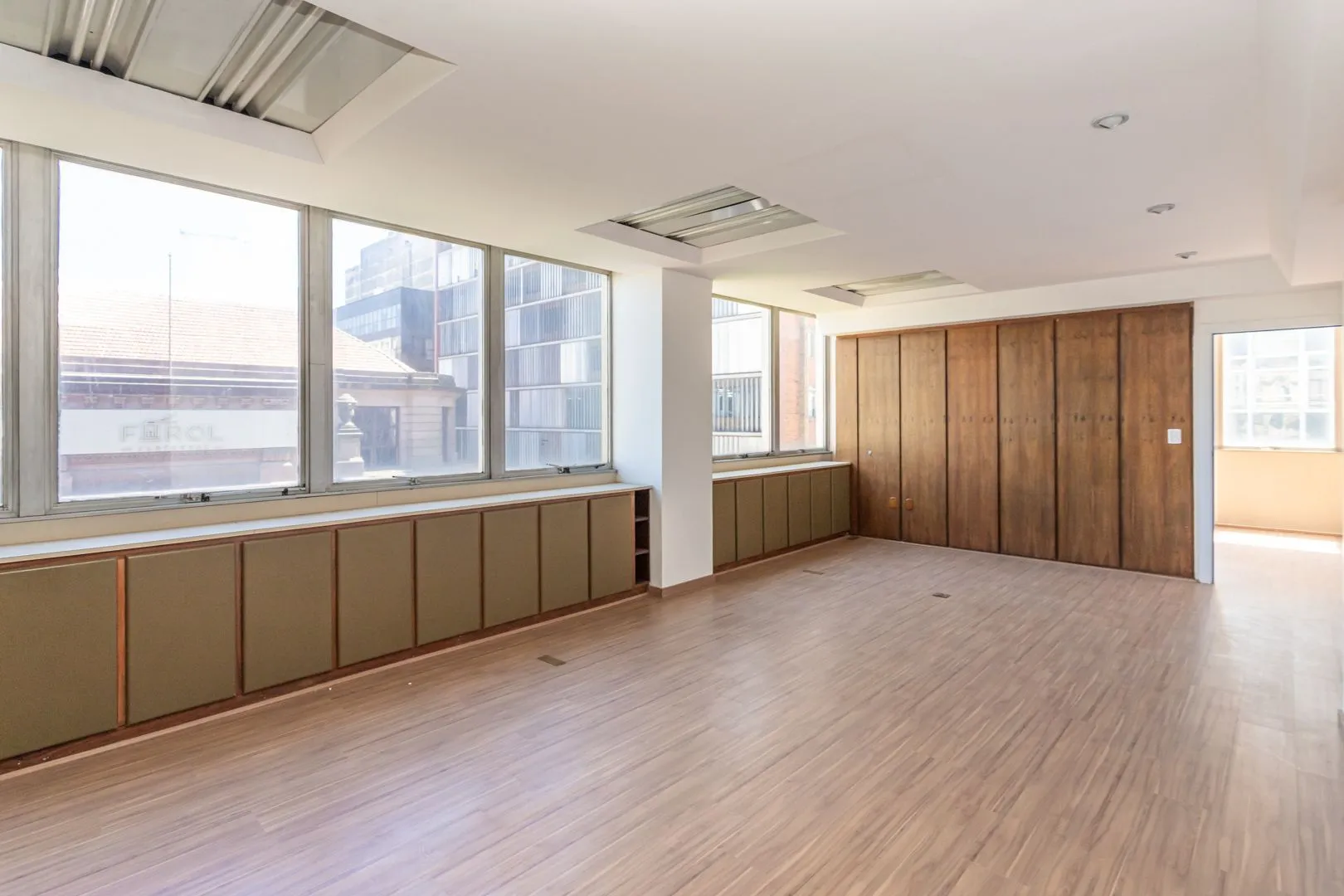 Imagem Sala Comercial em Centro Histórico