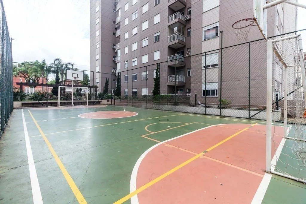 Imagem Apartamento de 3 dormitórios à venda no Bairro Teresópolis, Porto Alegre.