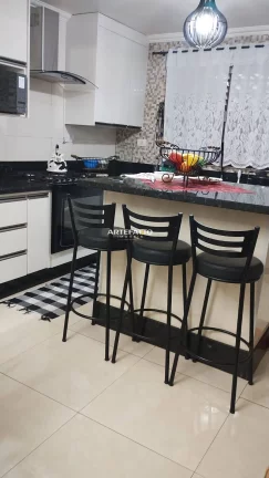 Imagem VENDE-SE SOBRADO PARQUE DOS PINHAIS