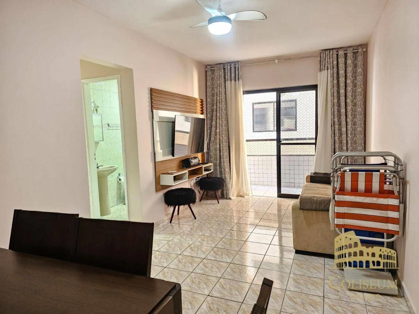 Imagem Apartamento com 2 dormitórios para alugar, 90 m² por R$ 3.350,00/mês - Vila Assunção - Praia Grande/SP