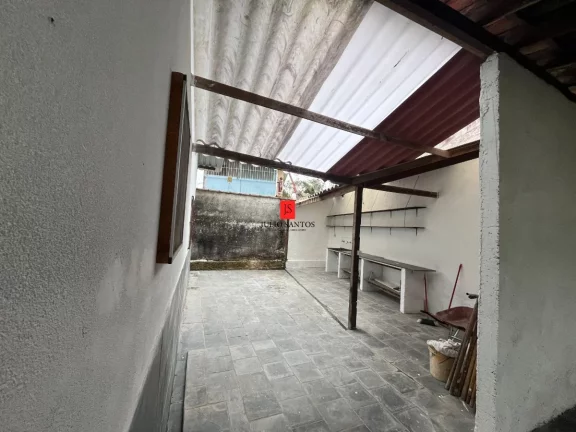 Imagem Imóvel térreo Pereque Açu com amplo espaço externo