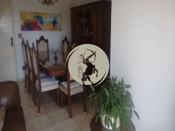 Imagem BEM LOCALIZADO, GARAGEM AMPLA, COBERTA