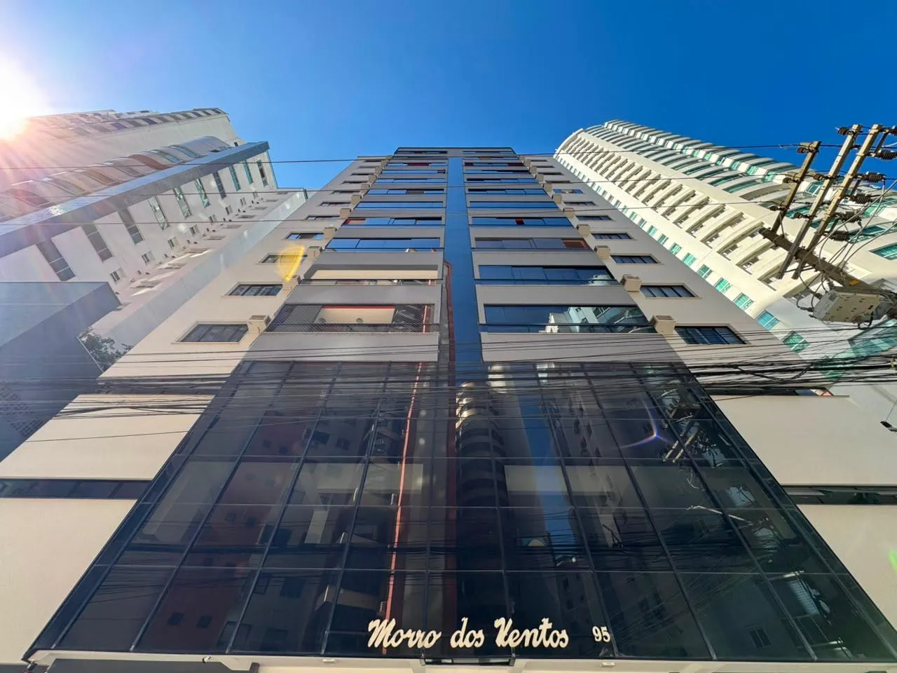 Foto do imóvel Apartamento com vista para o mar à venda com 107.28m2 por R$ 1.700.000,00