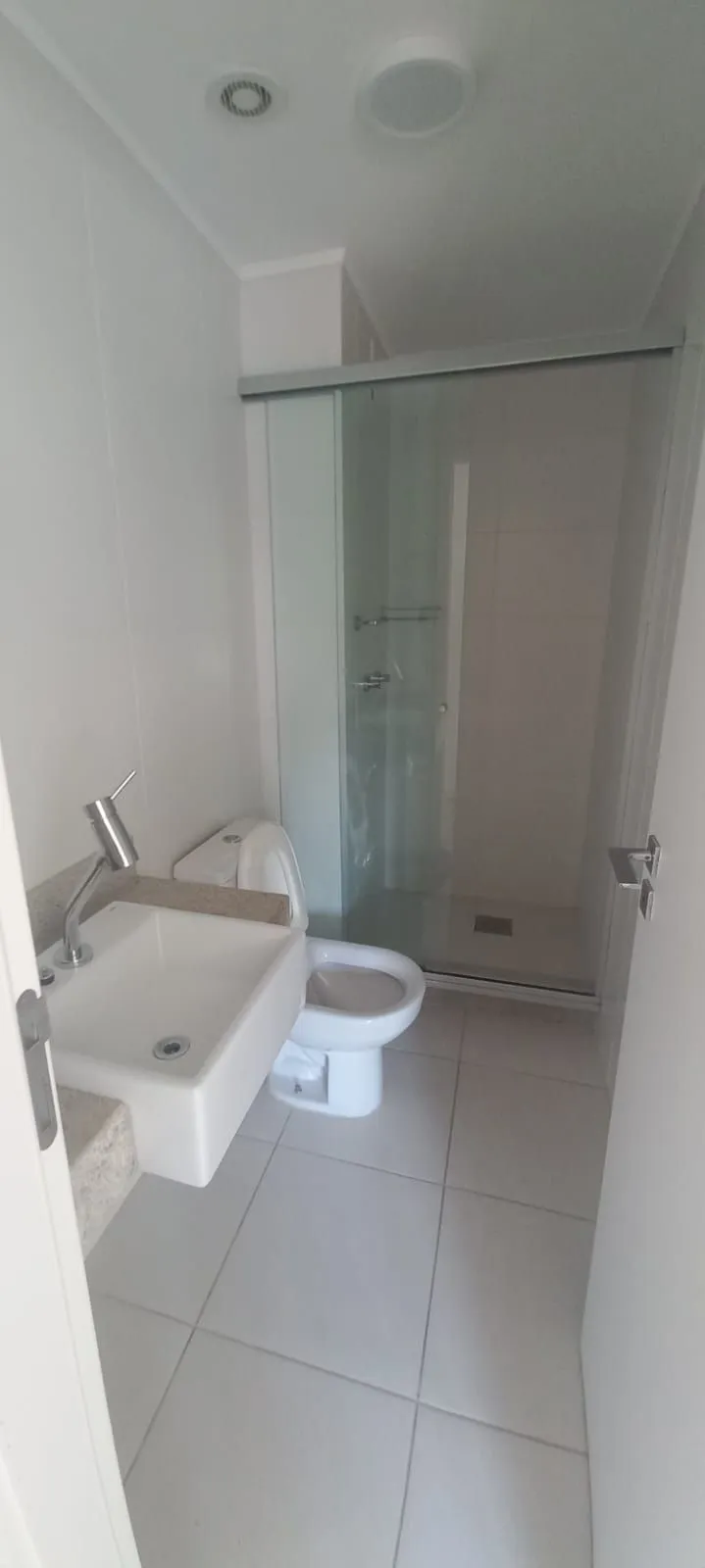 Imagem APARTAMENTO 02 DORMITÓRIOS , SUÍTE E VAGA COBERTA