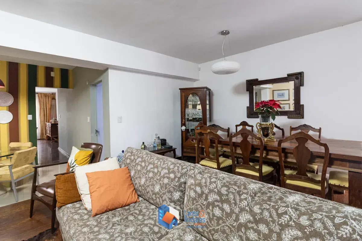 Imagem Sobrado para venda em Alto da Lapa com 3 quartos, sendo 1 suíte, 330m²