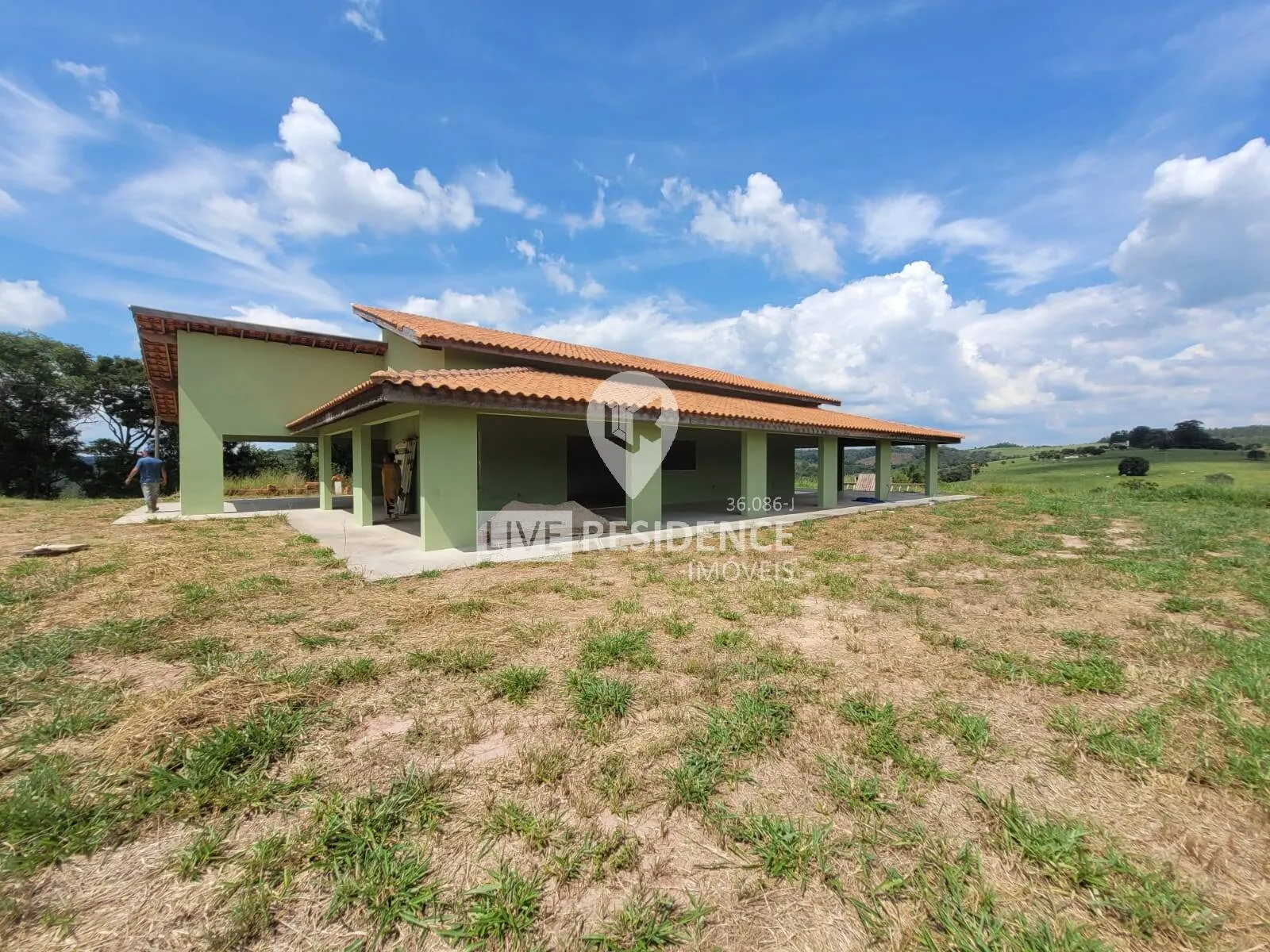 Imagem Lindo Sítio de 29.000 m² a venda em Itatiba com vista panorâmica