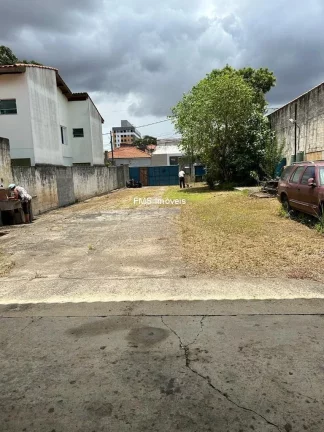 Imagem Galpão Comercial para Locação na Vila Moraes, São Paulo-SP: 610m² de Área Disponível