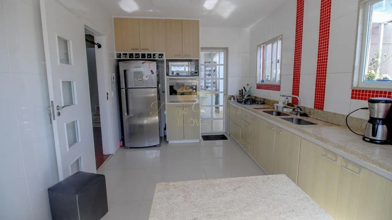 Imagem Casa em Condomínio para Venda em Teresópolis / RJ no bairro Tijuca