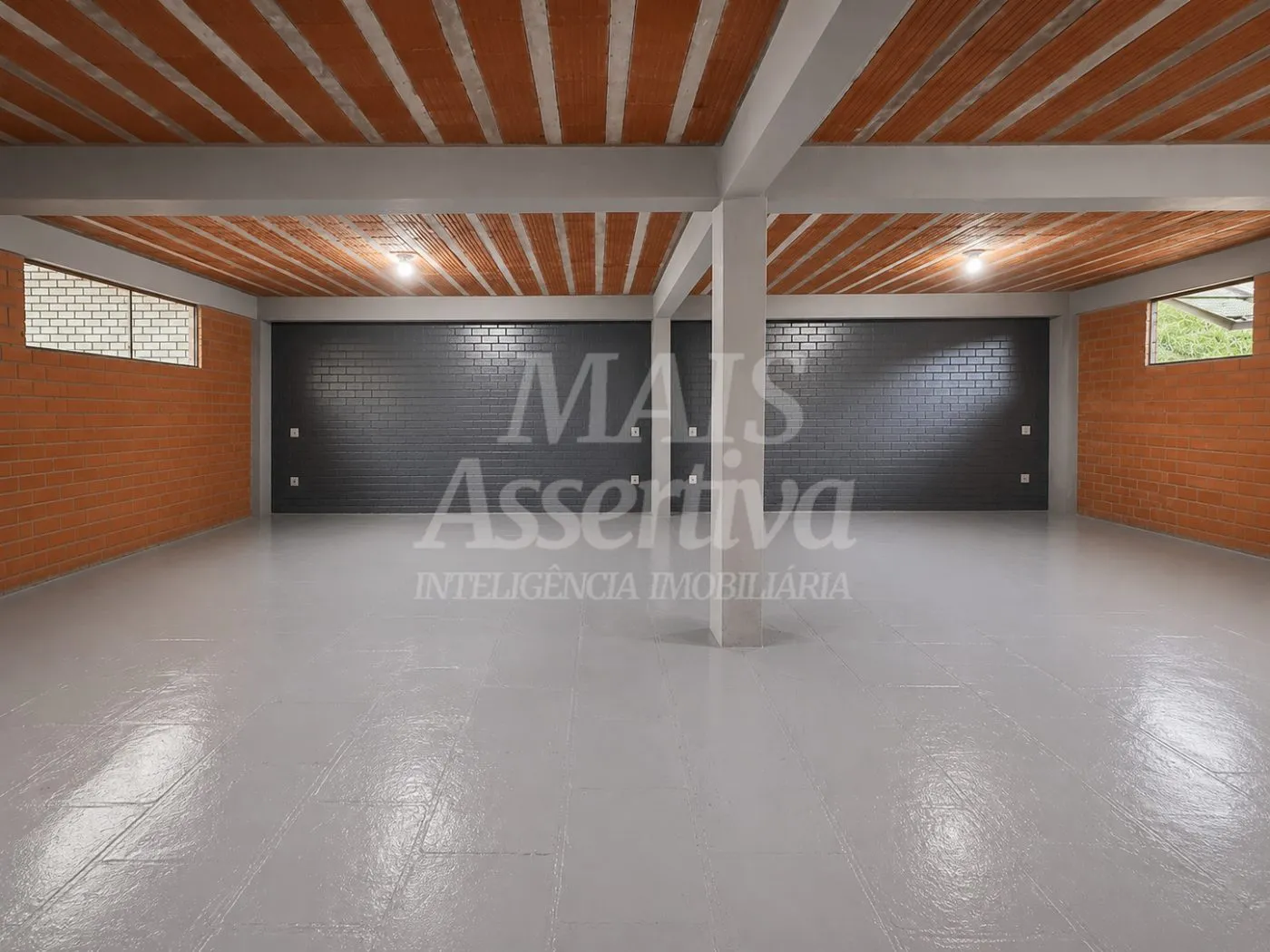 Imagem Prédio comercial pra locação de 1.440m² e terreno de 2.000m² - Novo hamburgo