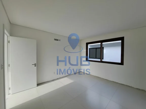 Imagem Casa com 3 dormitórios à venda sendo 3 suítes, 260.31 m2 - Perequê - Porto Belo/SC