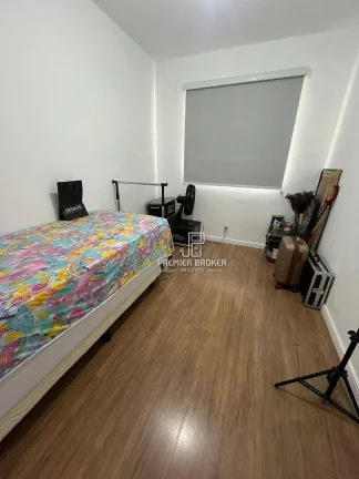 Imagem Apartamento à venda, 46 m² por R$ 289.000,00 - Cascata do Imbuí - Teresópolis/RJ