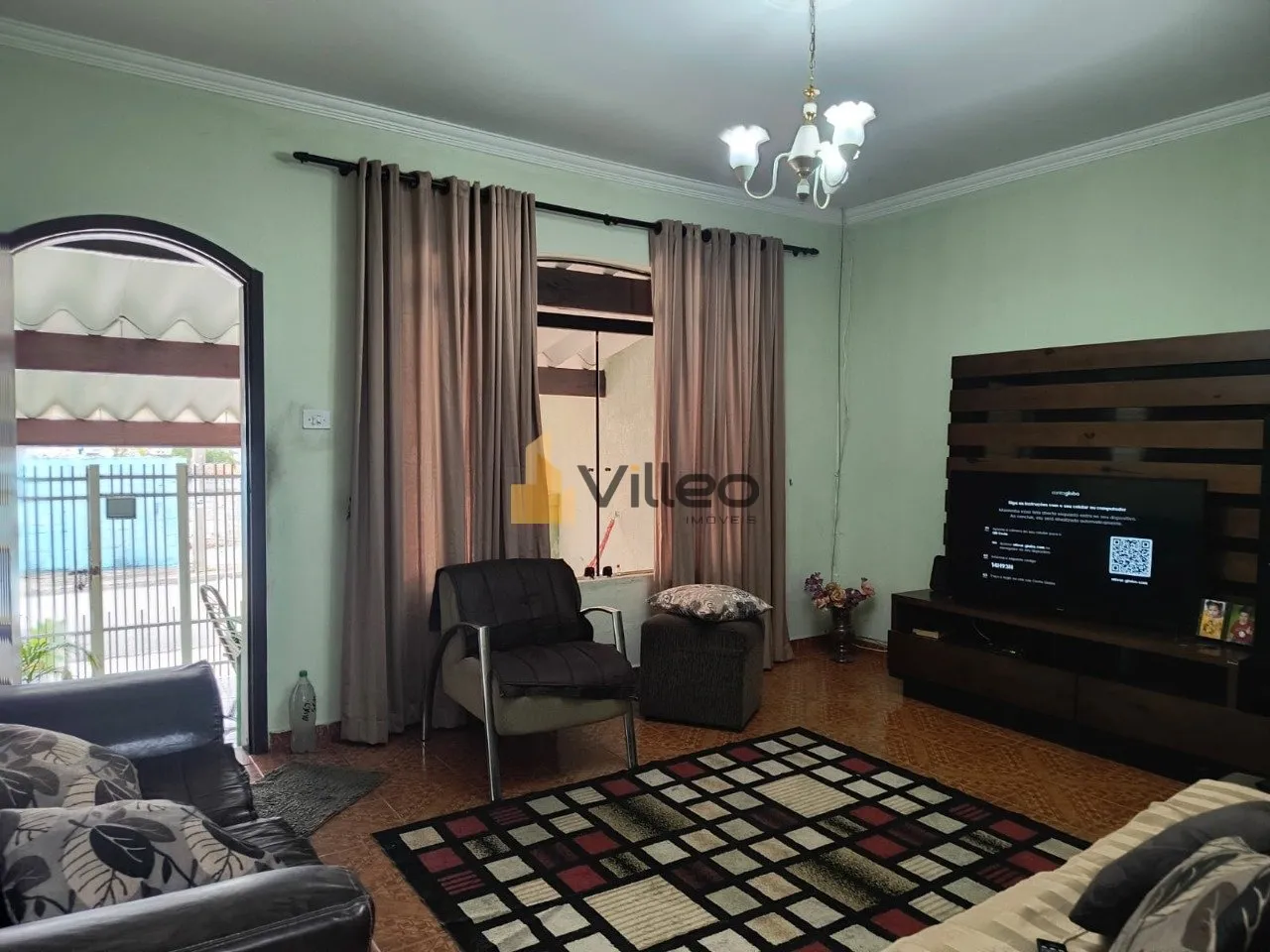 Imagem Apresentamos esta residência elegante e funcional localizada no Jardim Itanguá II, uma região em ...