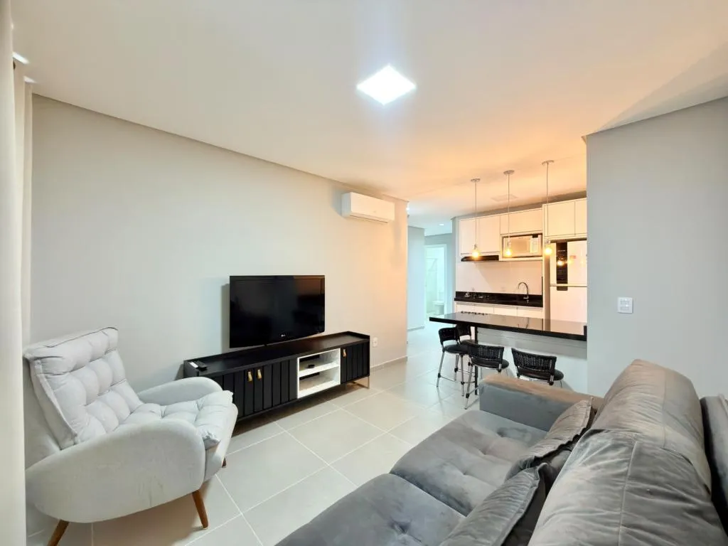 Foto do imóvel: Apartamento 2 Dormitórios - Bairro Zona Nova em Rua Guilherme Guittman