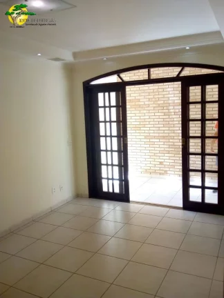 Imagem CASA C/ 3 DORMS, 2 SUITES E 2 VAGAS NO LAUZANE PTA EM RUA SEM SAÍDA