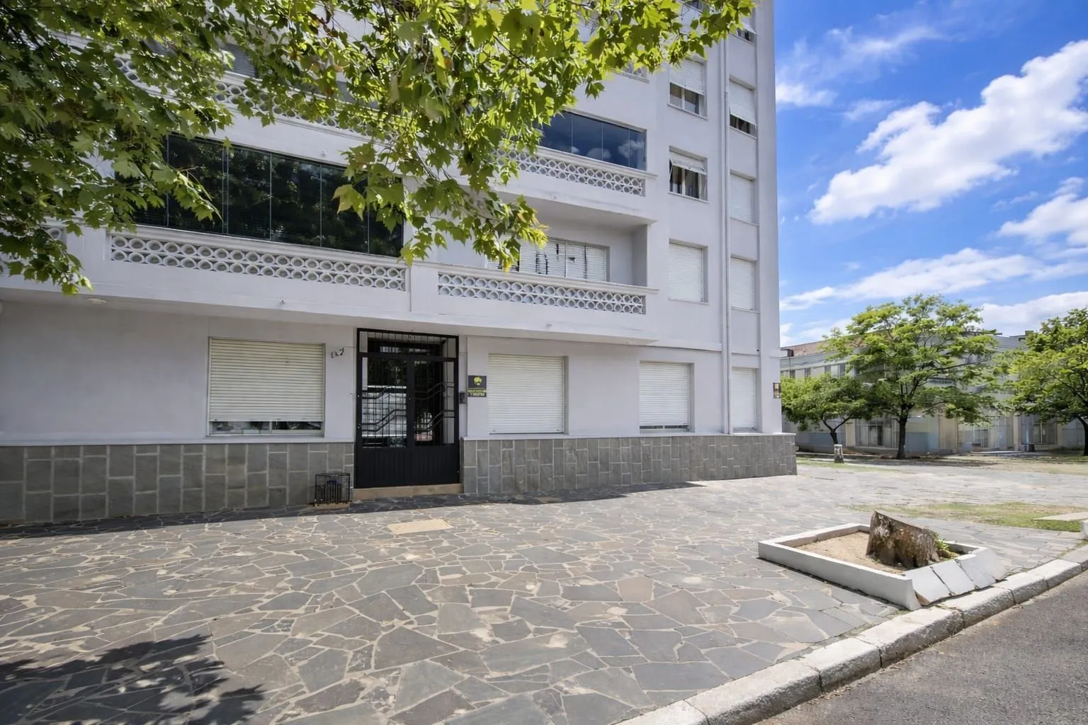 Imagem Apartamento 3 dormitórios próximo ao Bourbon Assis Brasil
