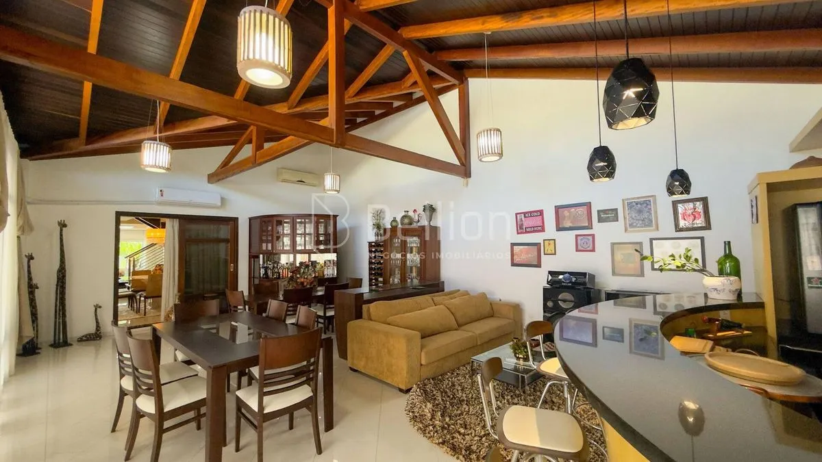 Imagem Uma casa que traduz alto padrão em cada detalhe.