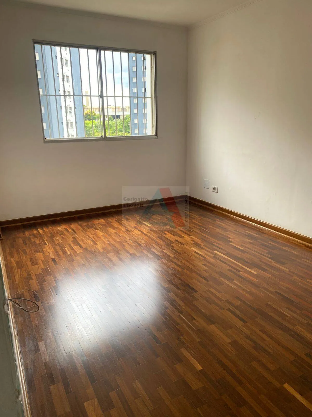 Imagem Apartamento com 2 dormitórios à venda, 61 m² Parque Fongaro
