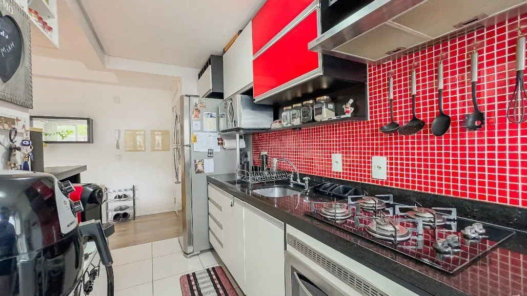Imagem Apartamento a venda no bairro Passo da Areia com dois dormitórios.