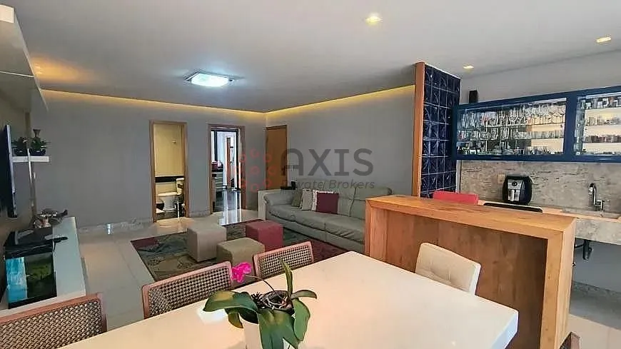 Imagem Apartamento Alto Padrão a Venda no bairro Buritis - Belo Horizonte, MG