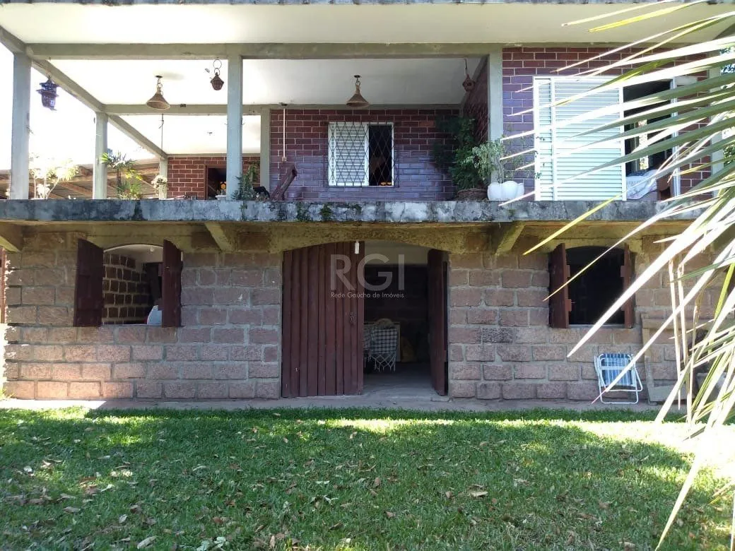Imagem Sítio para Venda - 240m², 4 dormitórios, Itapuã