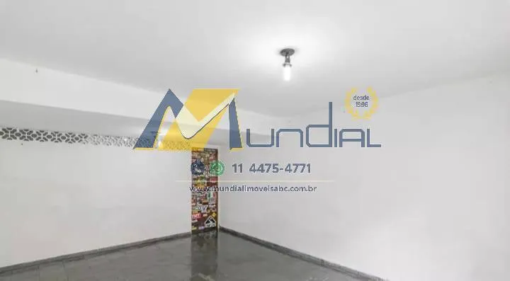 Imagem Casa assobradada residencial, bem distribuída e pronta para morar.