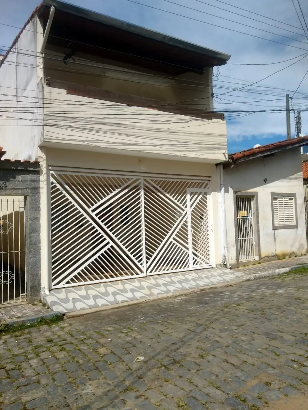 Foto do imóvel Sobrado à venda 3 Quartos, 2 Vagas, 110M², Ponte Alta, Aparecida - SP