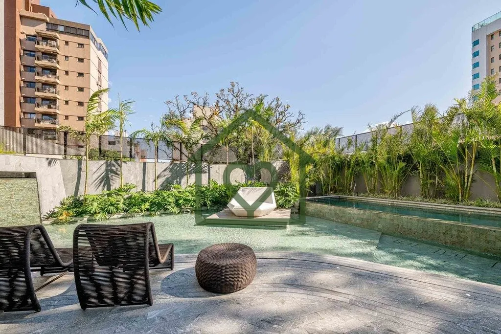 Imagem Apartamento de 378,97 m² privativos, com 4 suítes, uma ampla suíte máster com closet, 4 vagas de...