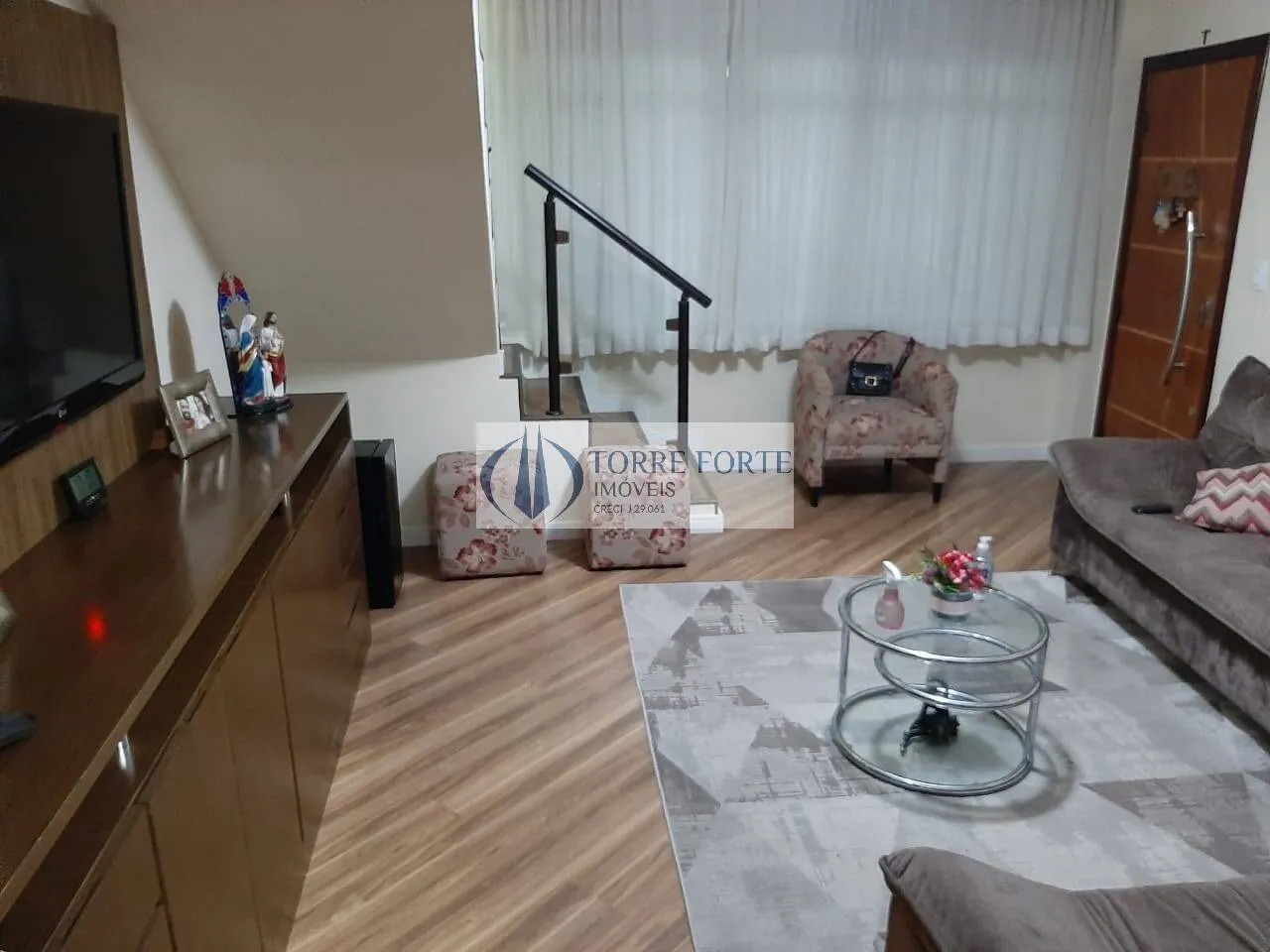 Imagem Linda sobrado 3 dormitórios 2 vagas na Vila Formosa