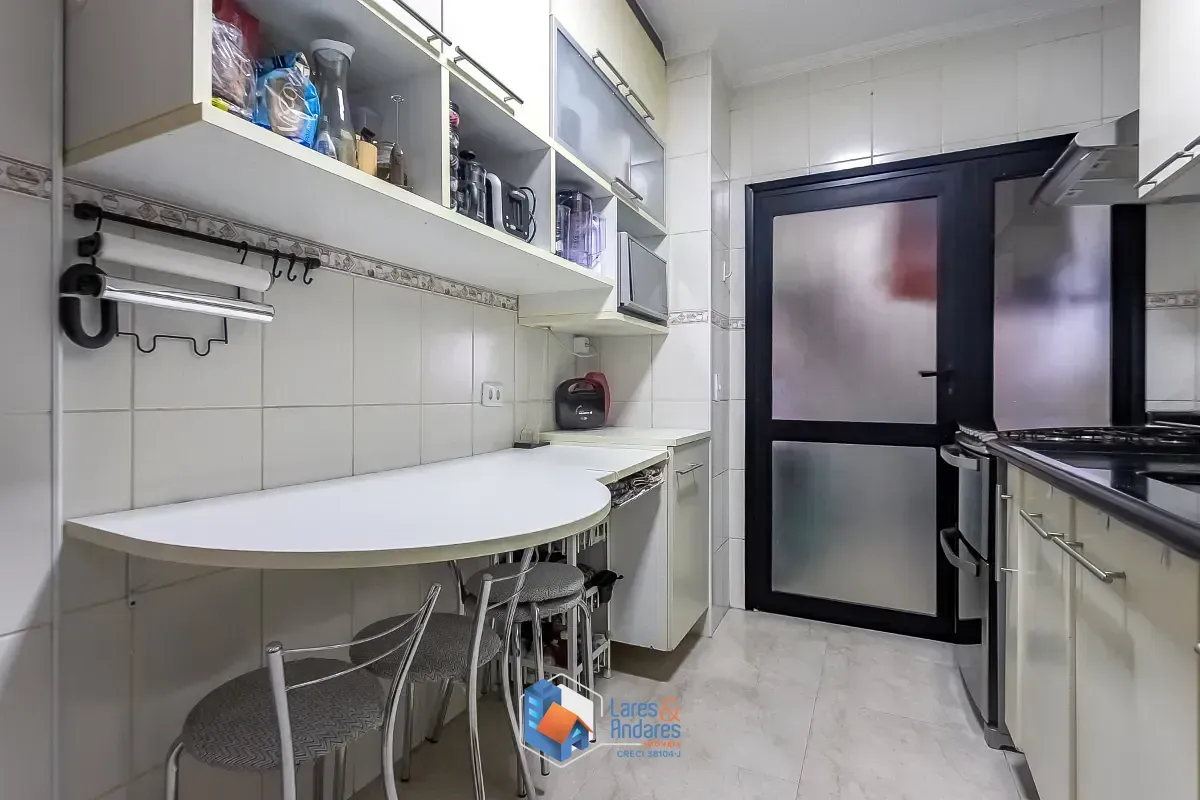 Imagem Apartamento para venda em Saúde com 3 quartos, sendo 1 suíte, 77m²