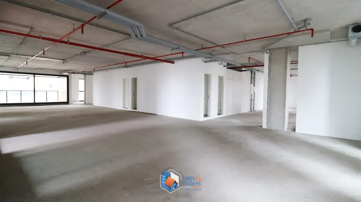 Imagem Conjunto comercial para venda em Sumarezinho, 218m²