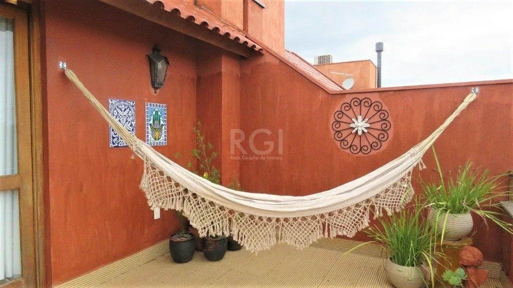 Imagem Casa Condominio para Venda - 404.59m², 3 dormitórios, sendo 1 suites, 2 vagas - Cristal