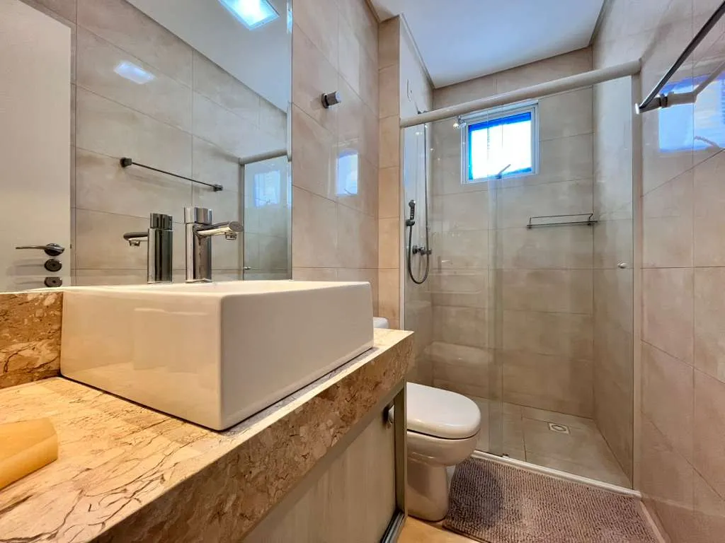 Imagem Apartamento à venda com 194m2 por R$ 2.950.000,00