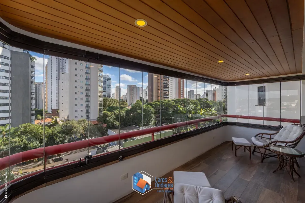 Imagem Apartamento para venda em Campo Belo com 4 quartos, sendo 3 suítes, 303m²