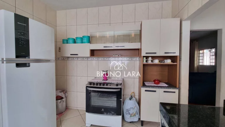 Imagem Casa disponível para locação no Bairro Resplendor - Igarapé/MG.