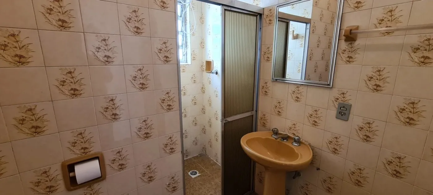 Imagem Casa para Venda em São Paulo, Vila Madalena, 3 dormitórios, 1 banheiro, 2 vagas