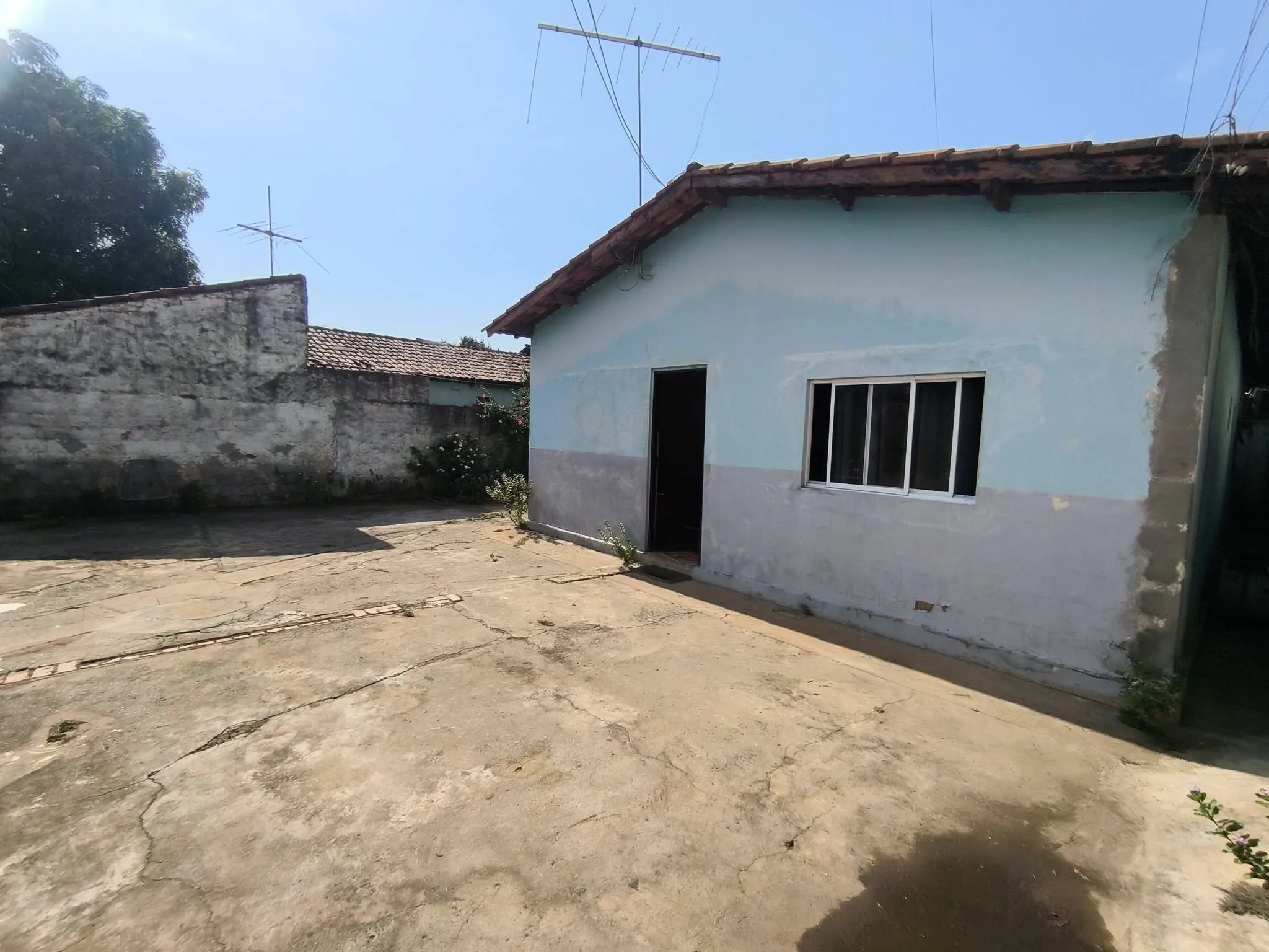 Imagem Casa 3/4 Sendo 2 Suites Na Vila Isaura