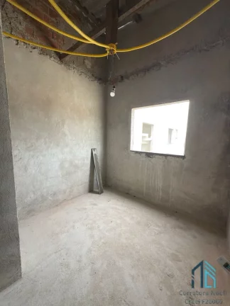 Imagem Sobrado 03 quartos sendo uma suíte, terraço, no Capão da Imbuia em Curitiba PR