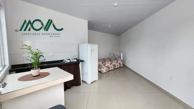 Imagem Kitnet mobiliada Unidade 02, primeira locação, com um banheiro, quarto, sala e área de serviço.