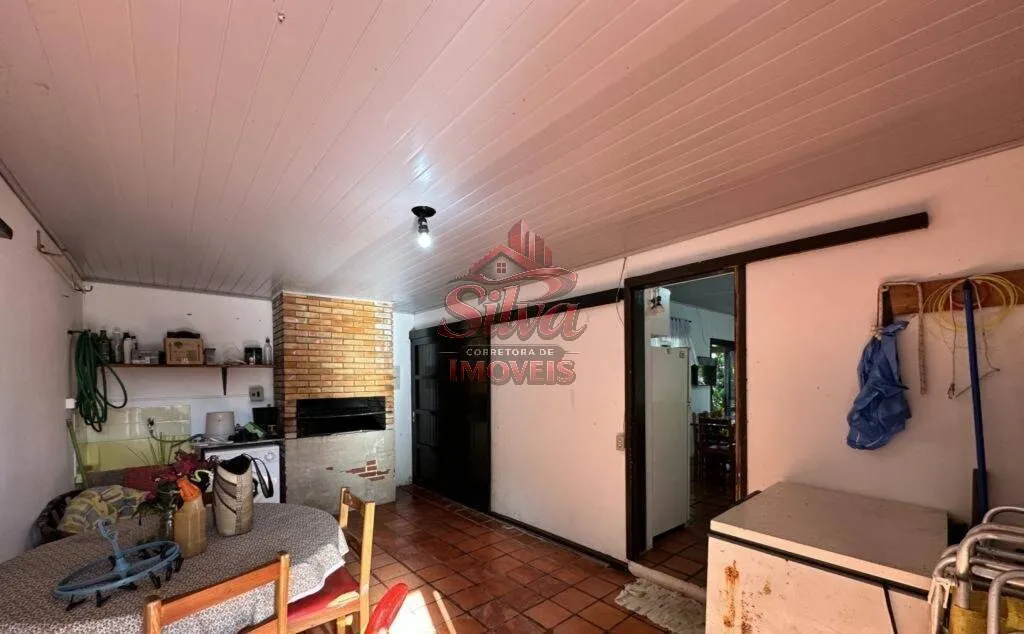 Imagem 1135 |Casa com 3 Dormitórios no Centro a 300m do Mar