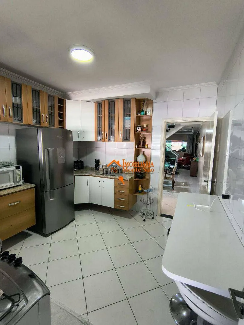 Imagem Sobrado à venda, 210 m² por R$ 759.999,00 - Jardim Bela Vista - Guarulhos/SP