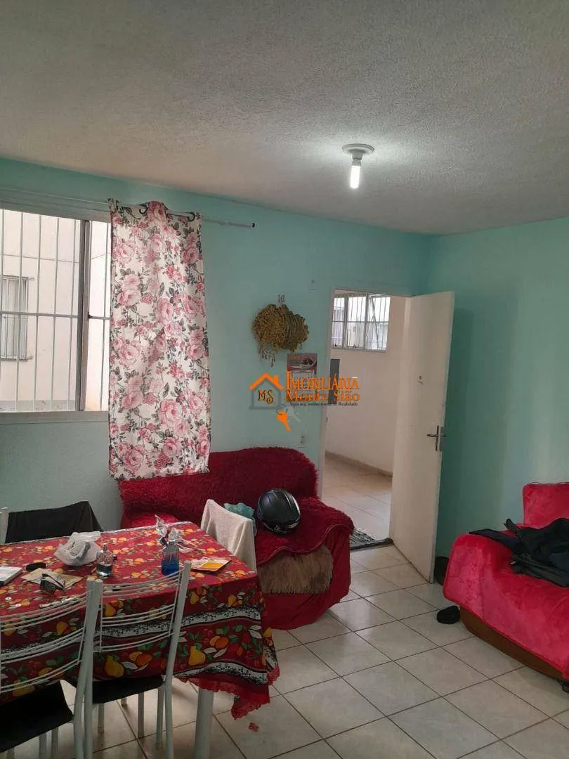 Imagem Apartamento com 2 dormitórios à venda, 45 m² por R$ 190.000,00 - Pimentas - Guarulhos/SP