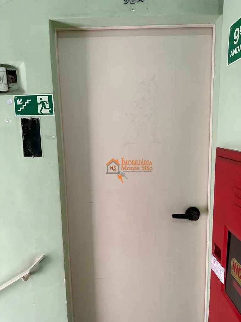 Imagem Sala à venda, 88 m² por R$ 200.000,00 - Sé - São Paulo/SP