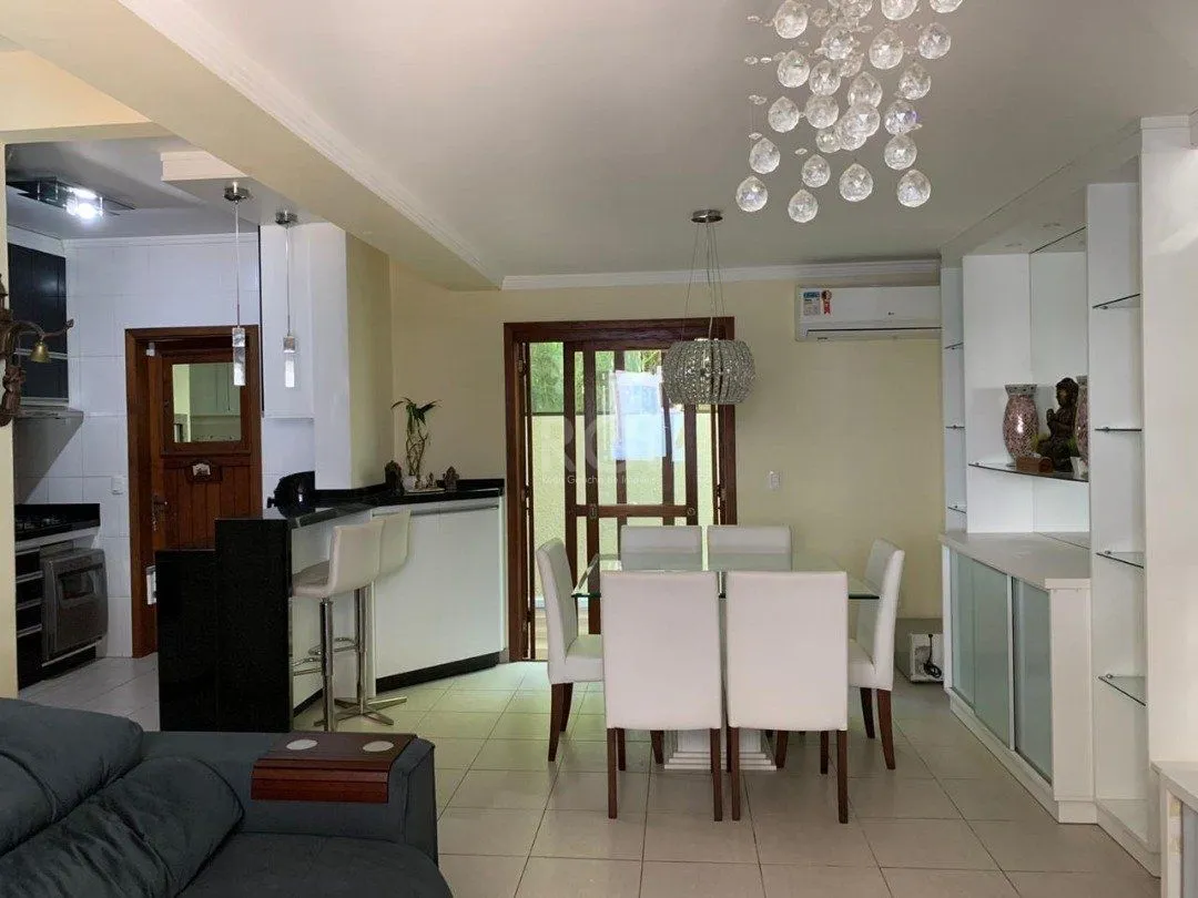 Imagem Casa Condominio para Venda - 122.43m², 3 dormitórios, sendo 1 suites, 2 vagas - Cristal