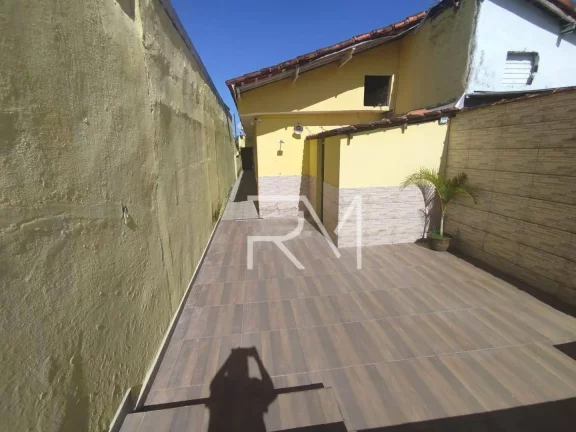 Imagem Casa com 2 dormitórios à venda, 76 m por R$ 320.000 - Vila Atlântica - Mongaguá/SP