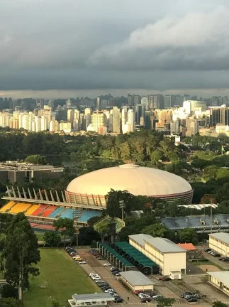 Imagem Apartamento 276M², 4Q, 3 Suítes, 6 Banheiros, 4 Vagas, 1 Lavabo, 1 por Andar, Academia, Brinquedoteca, Piscina, Piscina Coberta, Salão de Festas.